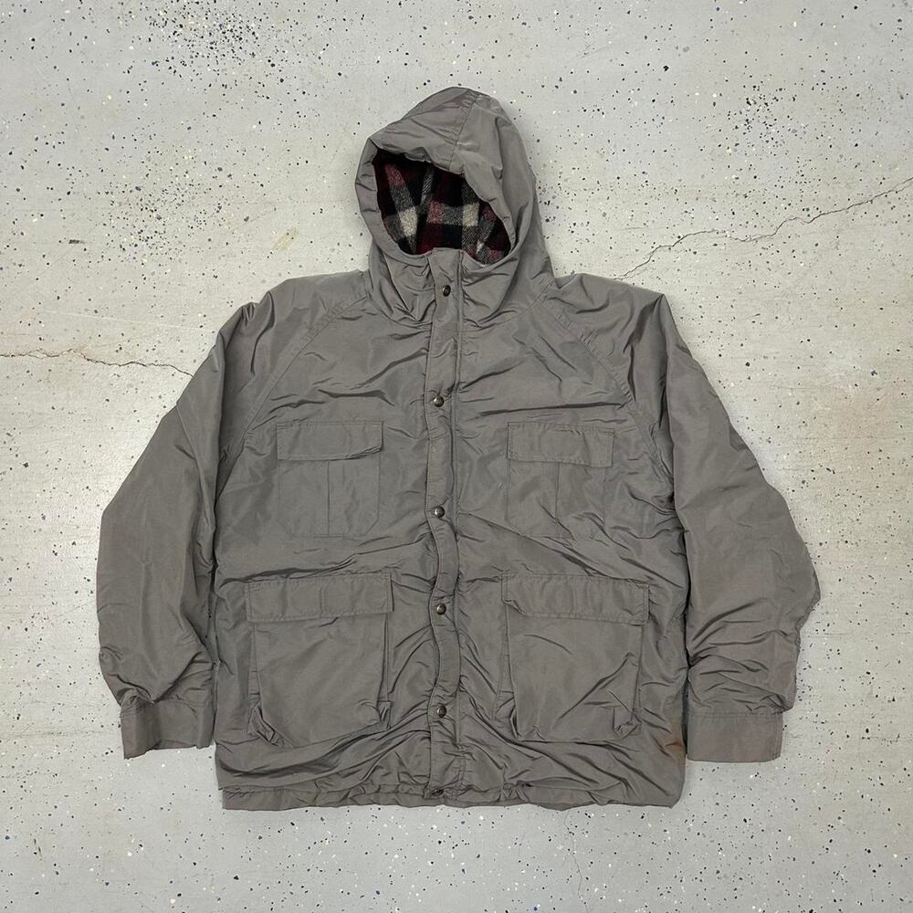 Grey vintage 90s L.L. Bean puffer jacket with hood